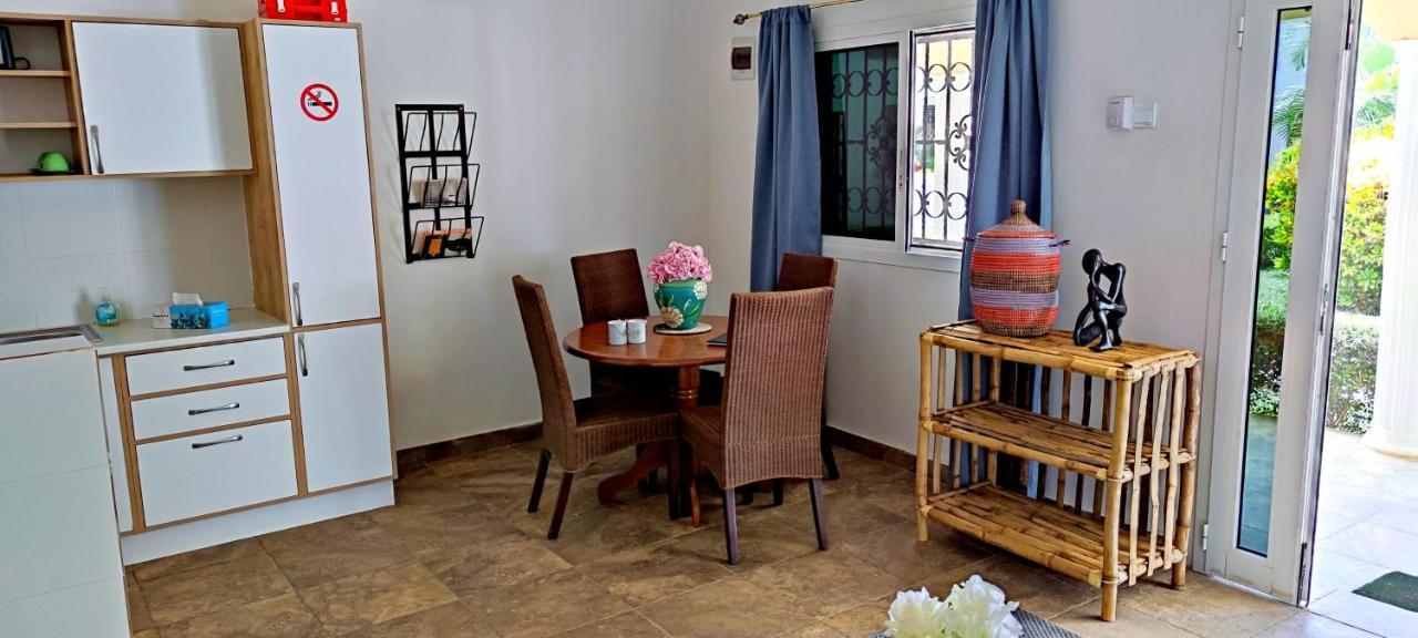 Dulaa Deema Residence Brufut Heights Tranquil ภายนอก รูปภาพ