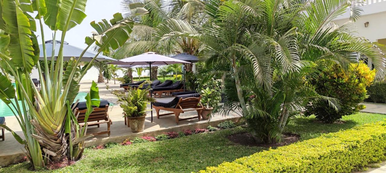 Dulaa Deema Residence Brufut Heights Tranquil ภายนอก รูปภาพ