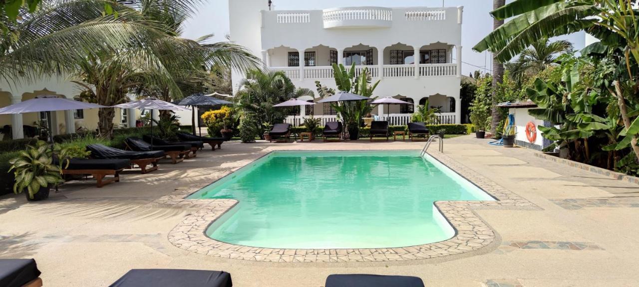Dulaa Deema Residence Brufut Heights Tranquil ภายนอก รูปภาพ