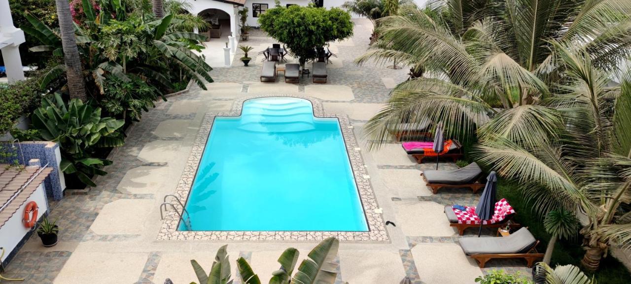 Dulaa Deema Residence Brufut Heights Tranquil ภายนอก รูปภาพ