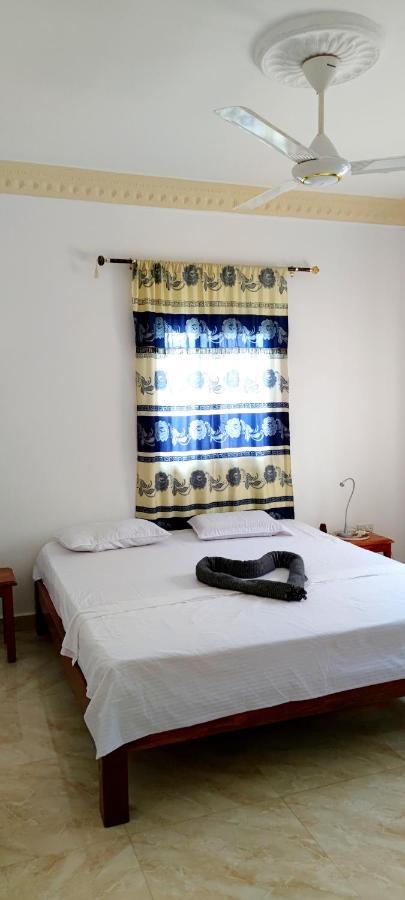 Dulaa Deema Residence Brufut Heights Tranquil ภายนอก รูปภาพ